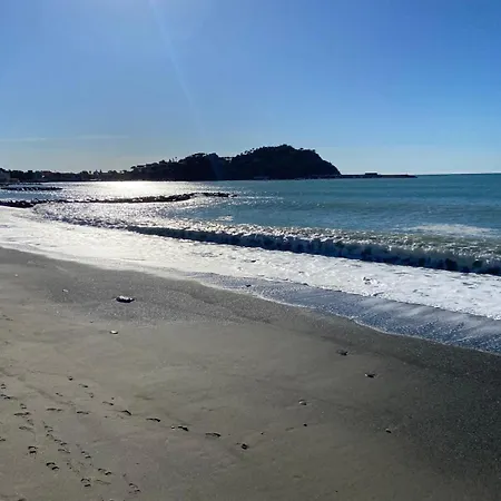 Rubino Daire Sestri Levante